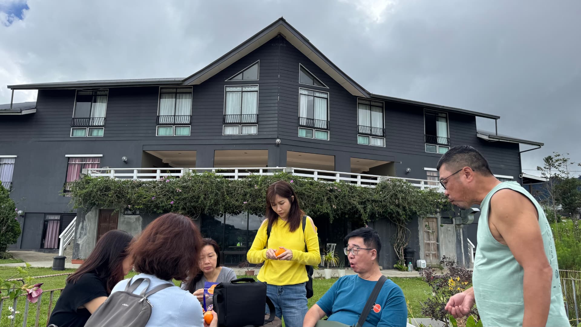 An afternoon together in Kota Kinabalu, 2025
