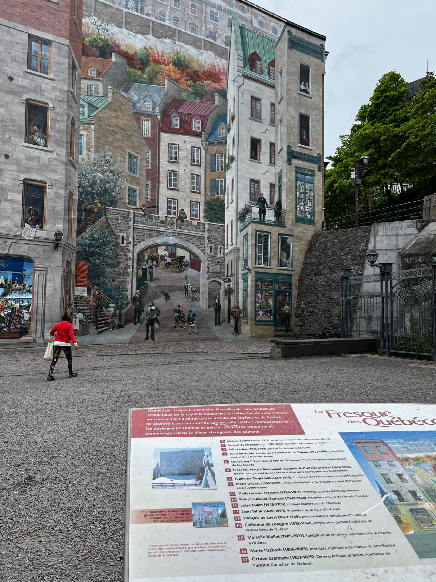 Large historical mural on a building in Québec City